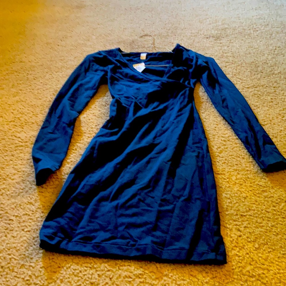 blue dress